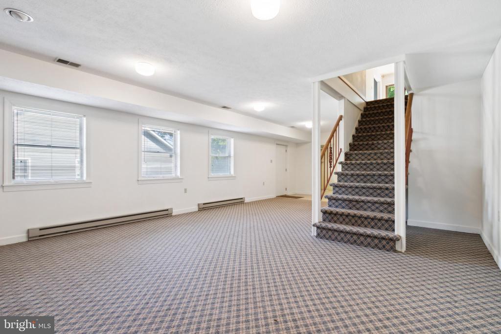 648 Bellview Ave
