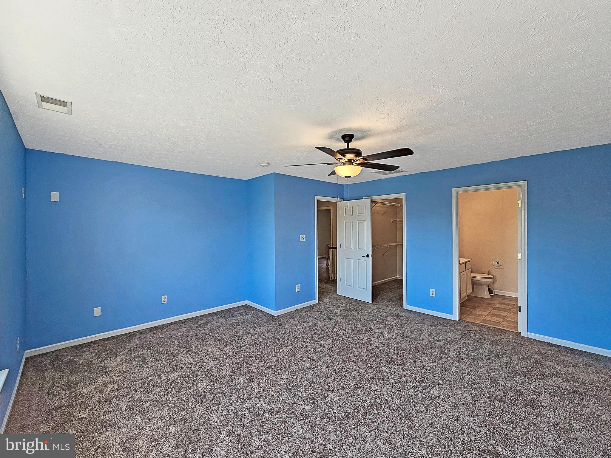 2036 STONELEIGH DRIVE