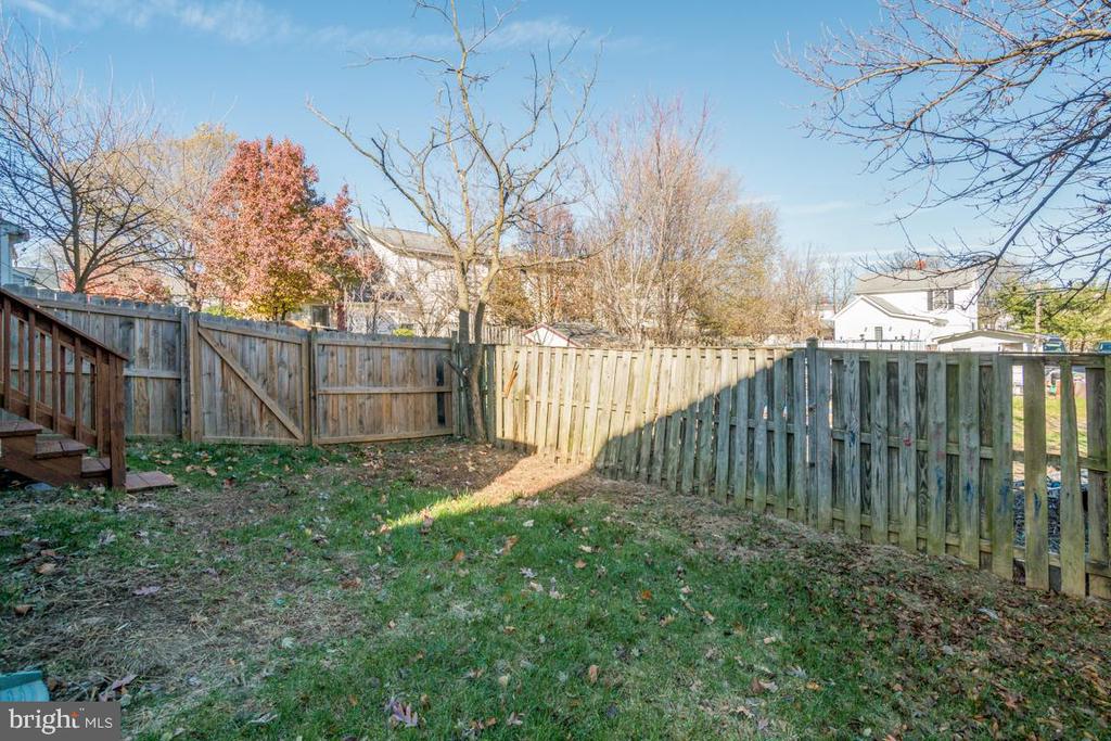 2926 SORRELL CT