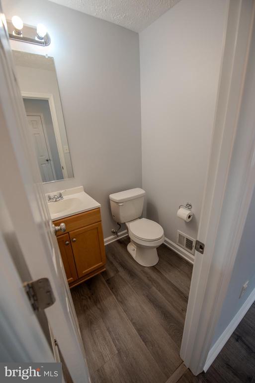 2926 SORRELL CT