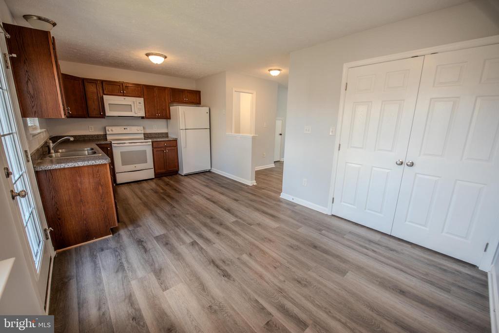 2926 SORRELL CT