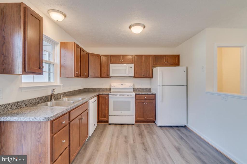 2926 SORRELL CT