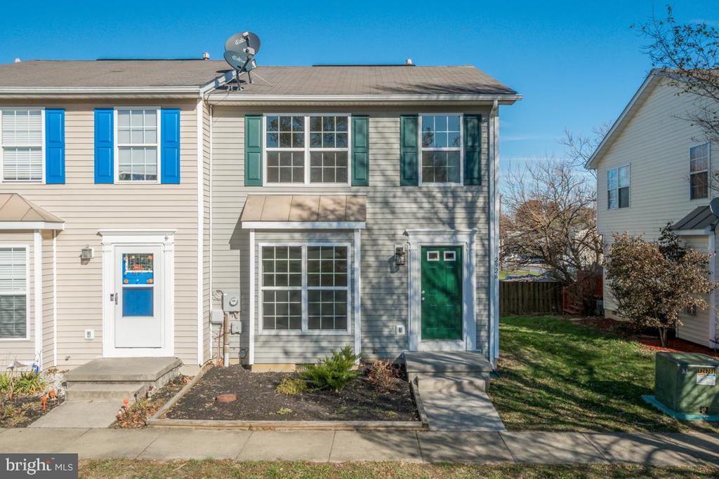 2926 SORRELL CT