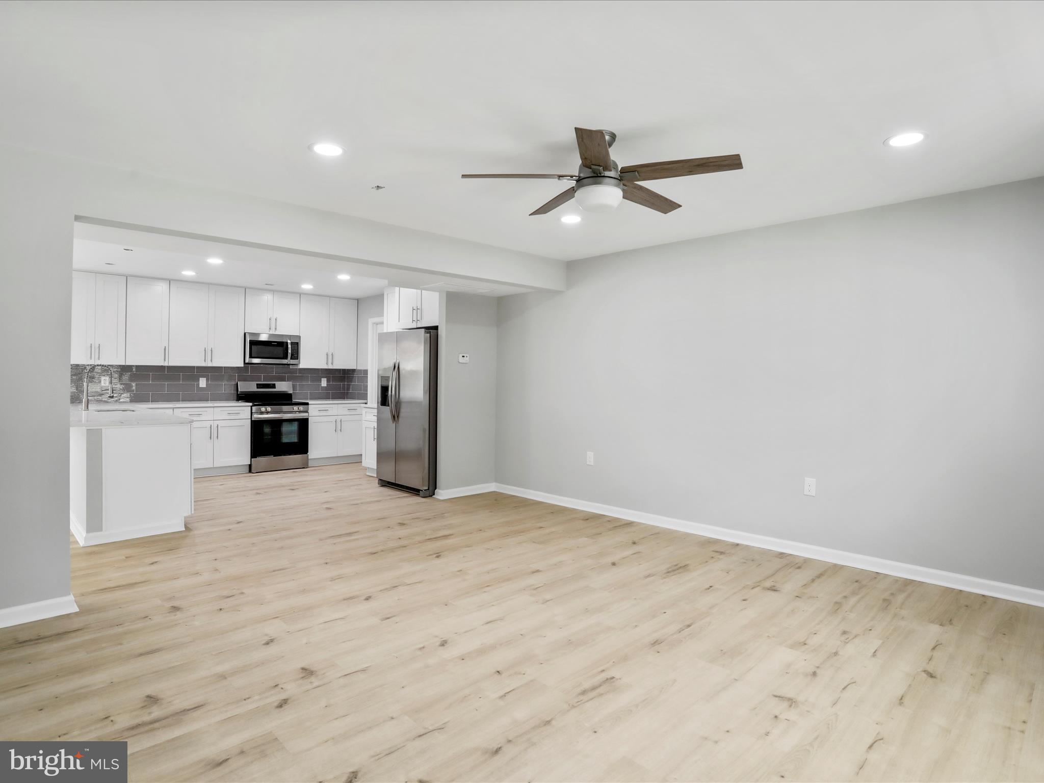 212 Alison Ave