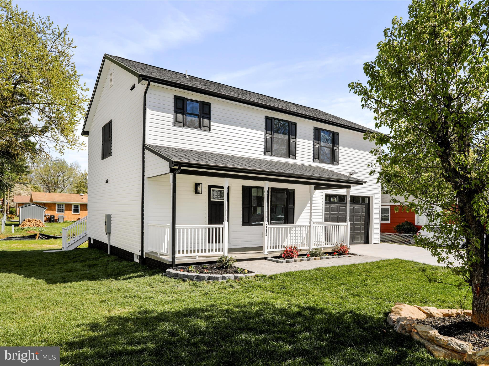 212 Alison Ave