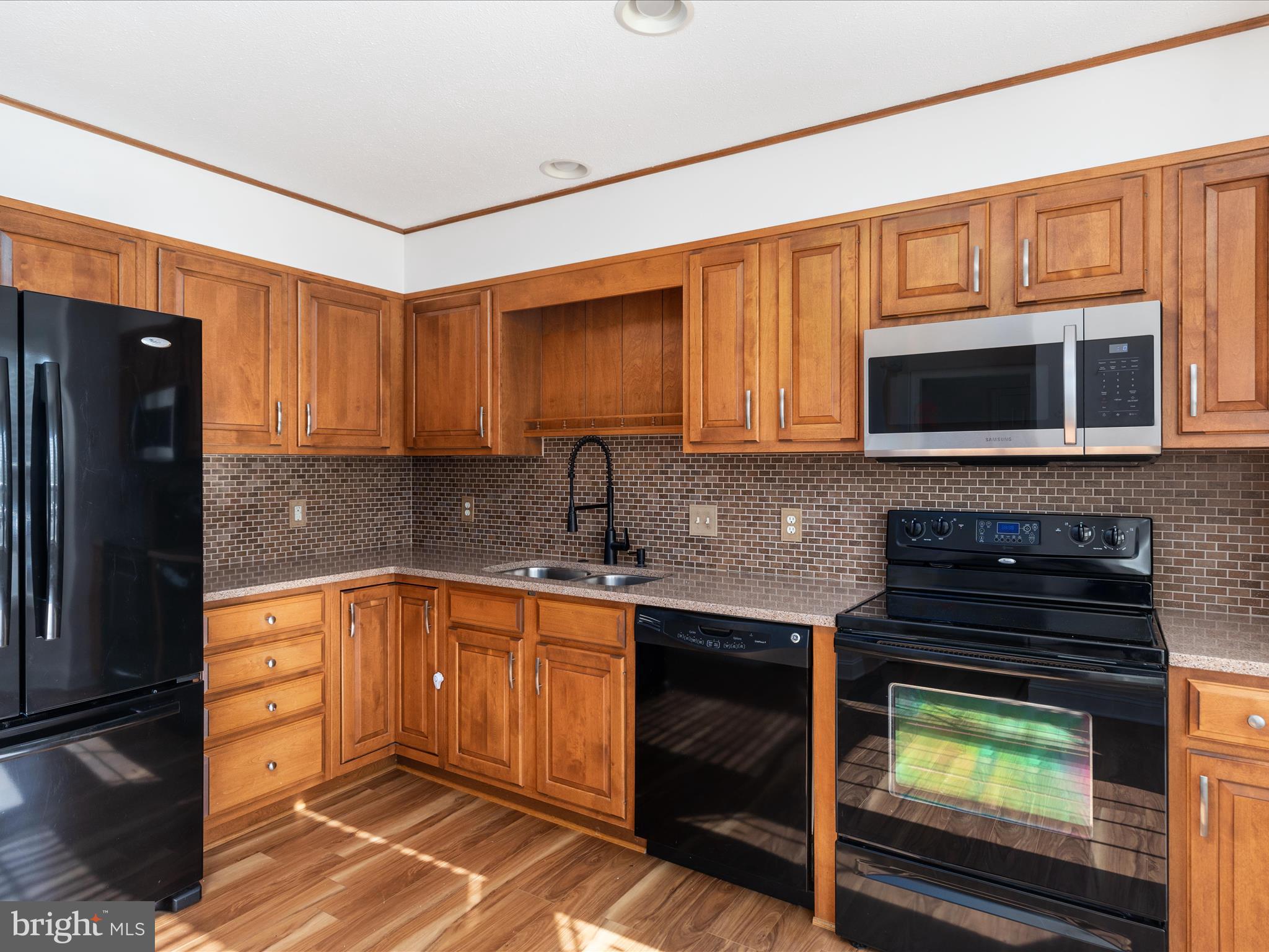 2056 CIDERMILL LN