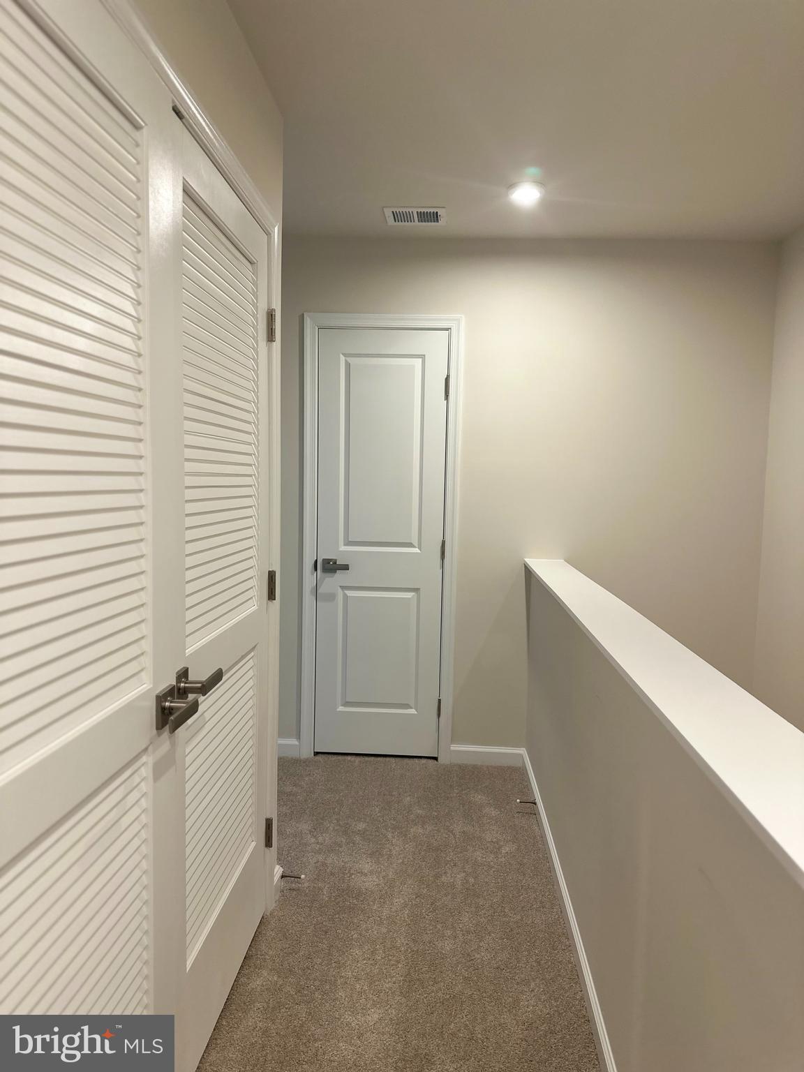 645 LAURELWOOD CIRCLE