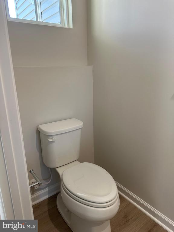 645 LAURELWOOD CIRCLE