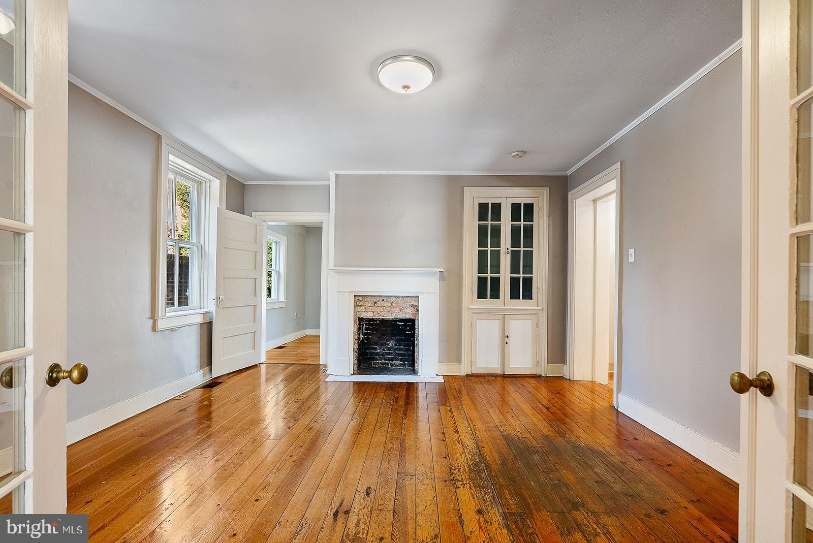 132 AMHERST STREET