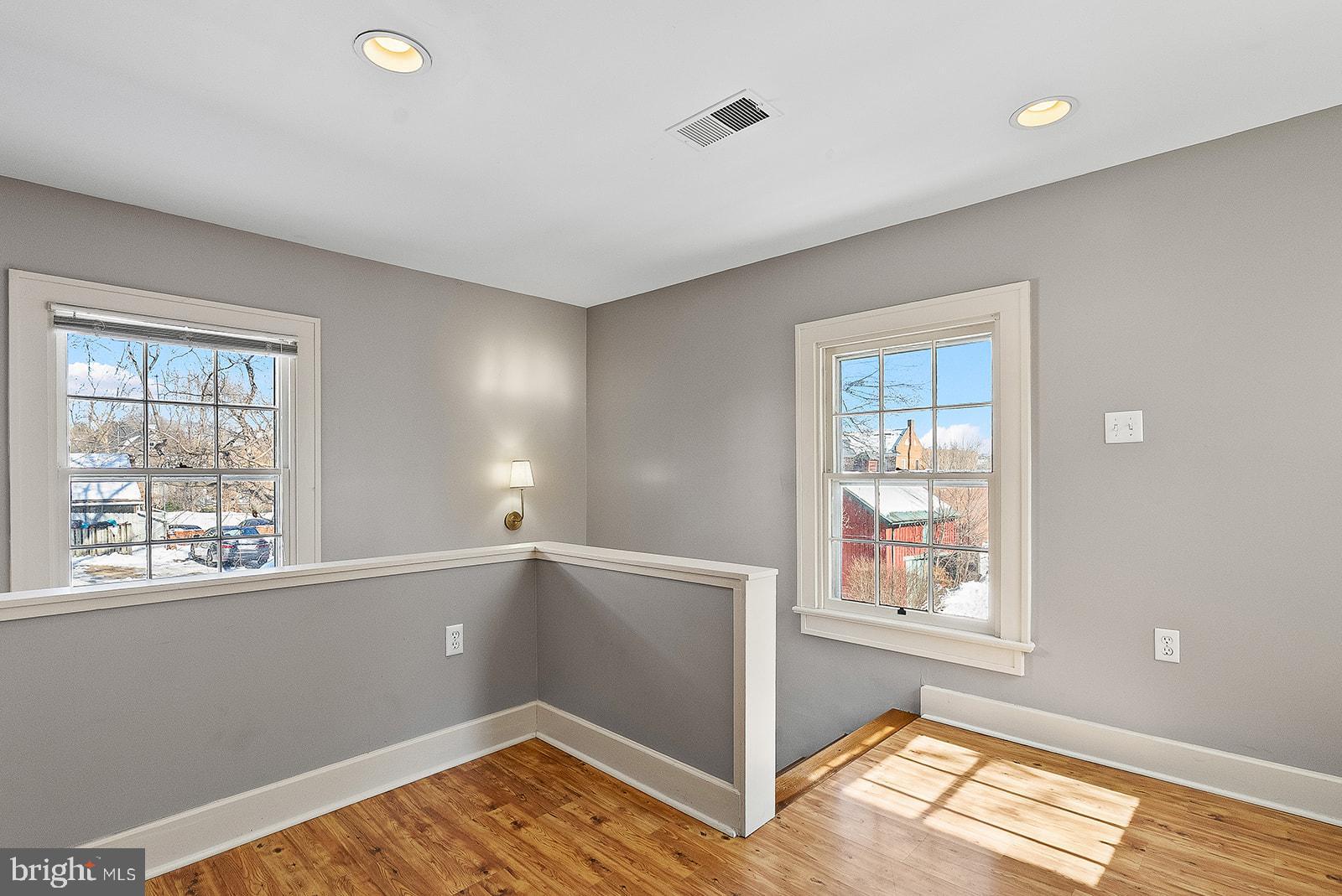 132 AMHERST STREET