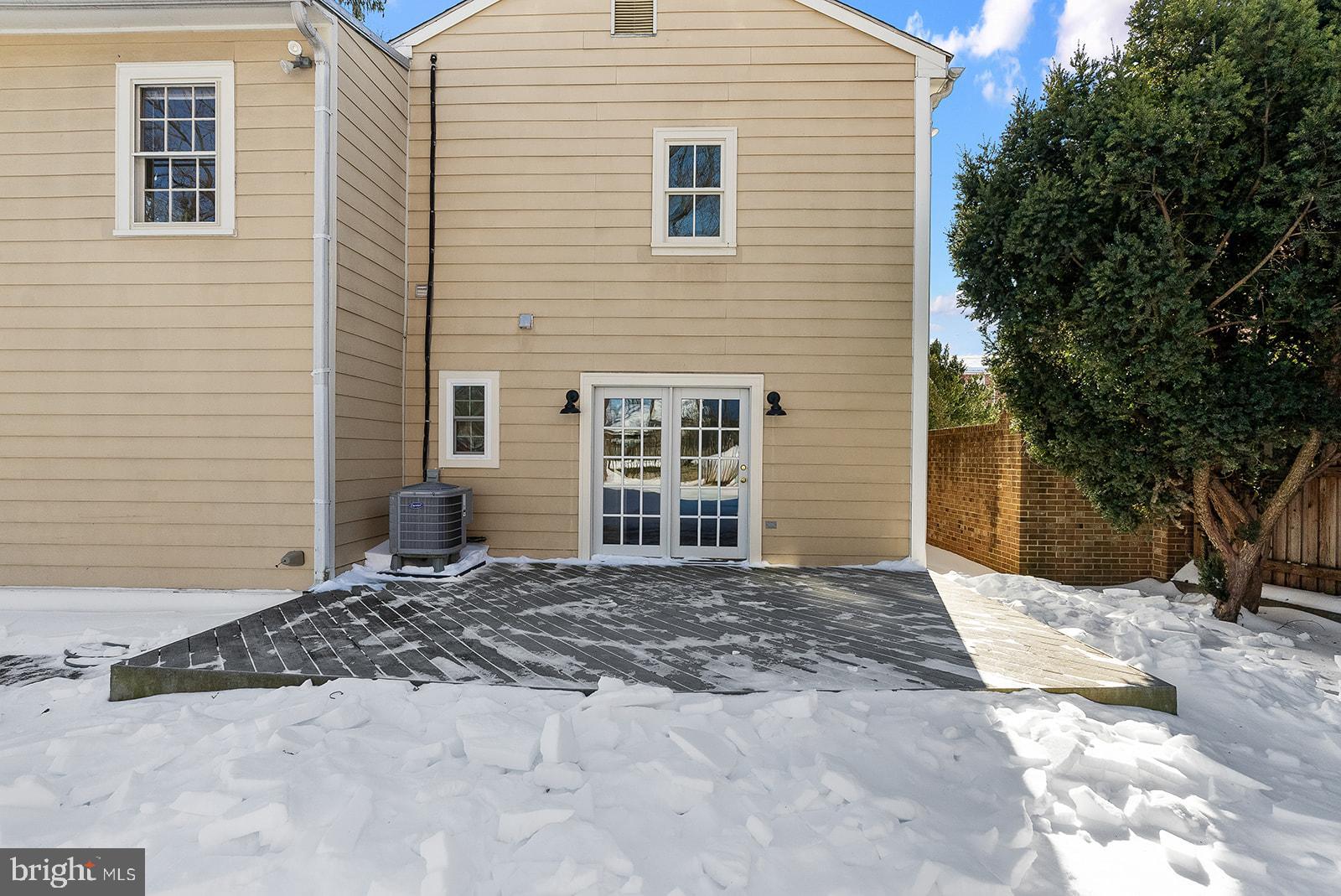132 AMHERST STREET