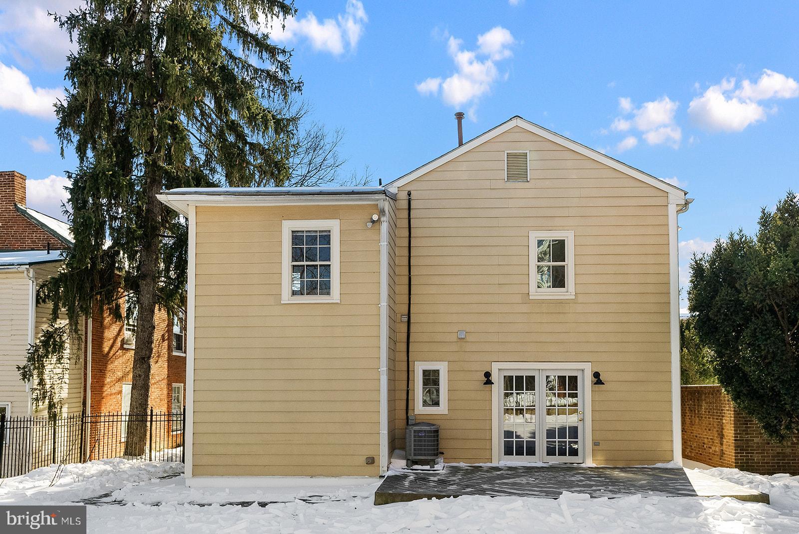 132 AMHERST STREET