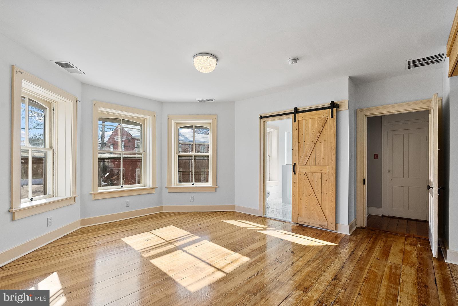 132 AMHERST STREET
