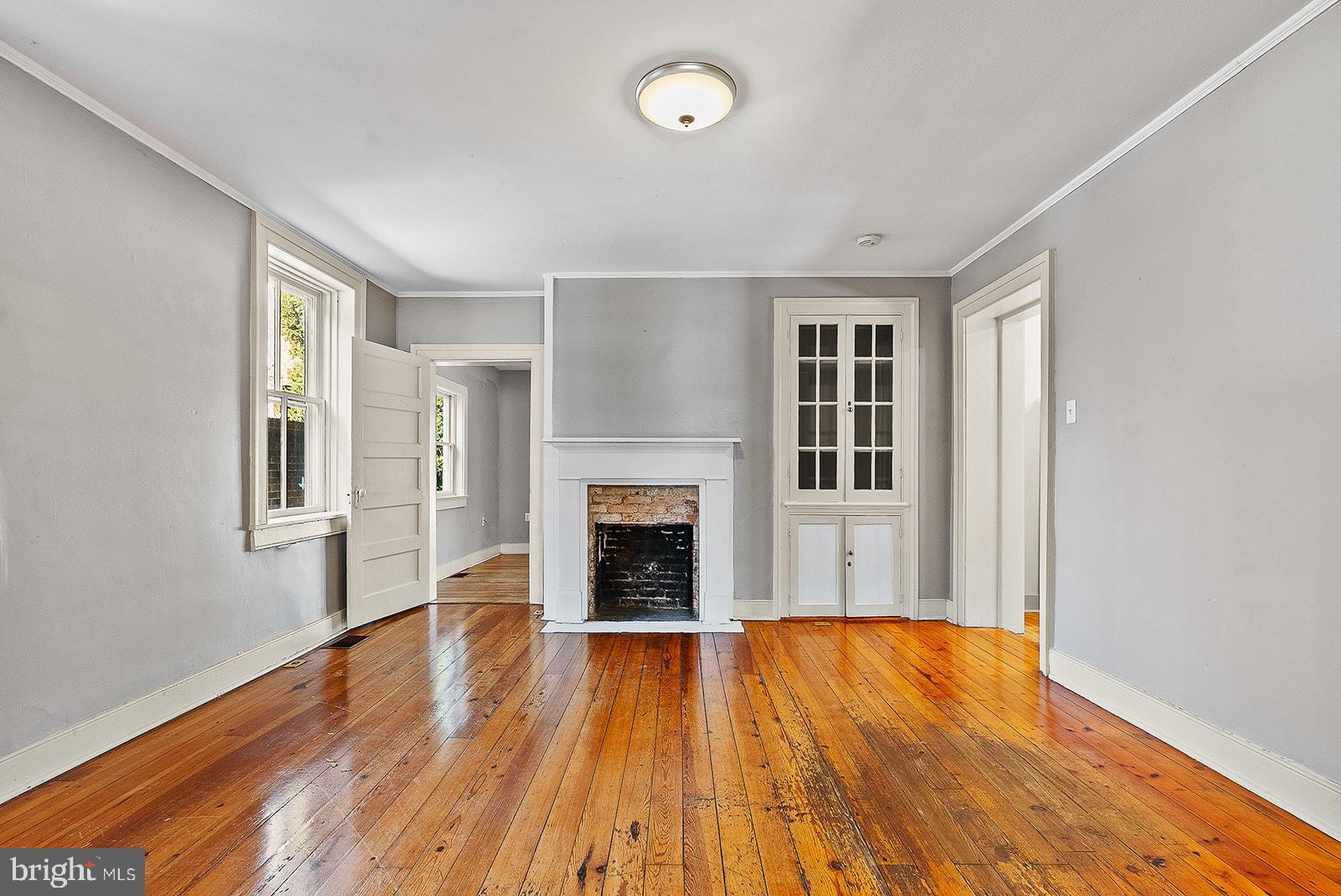 132 AMHERST STREET