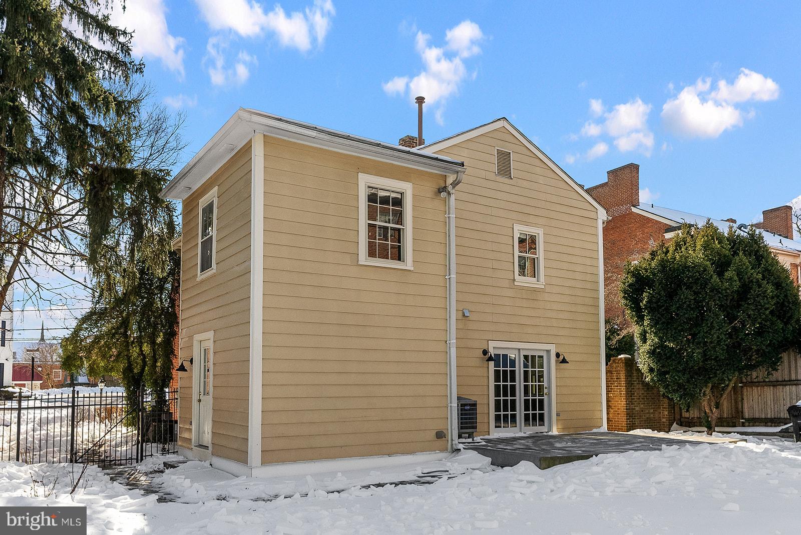 132 AMHERST STREET