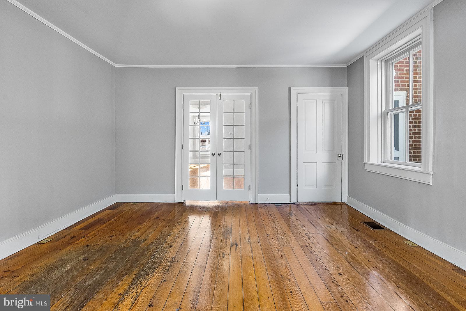 132 AMHERST STREET