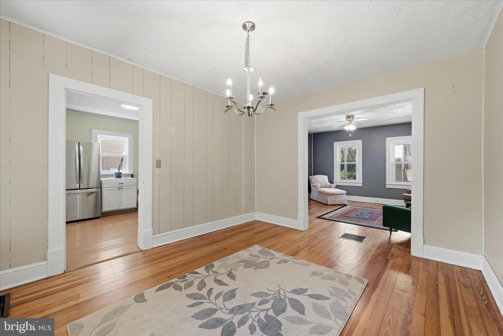 406 HIGHLAND AVENUE