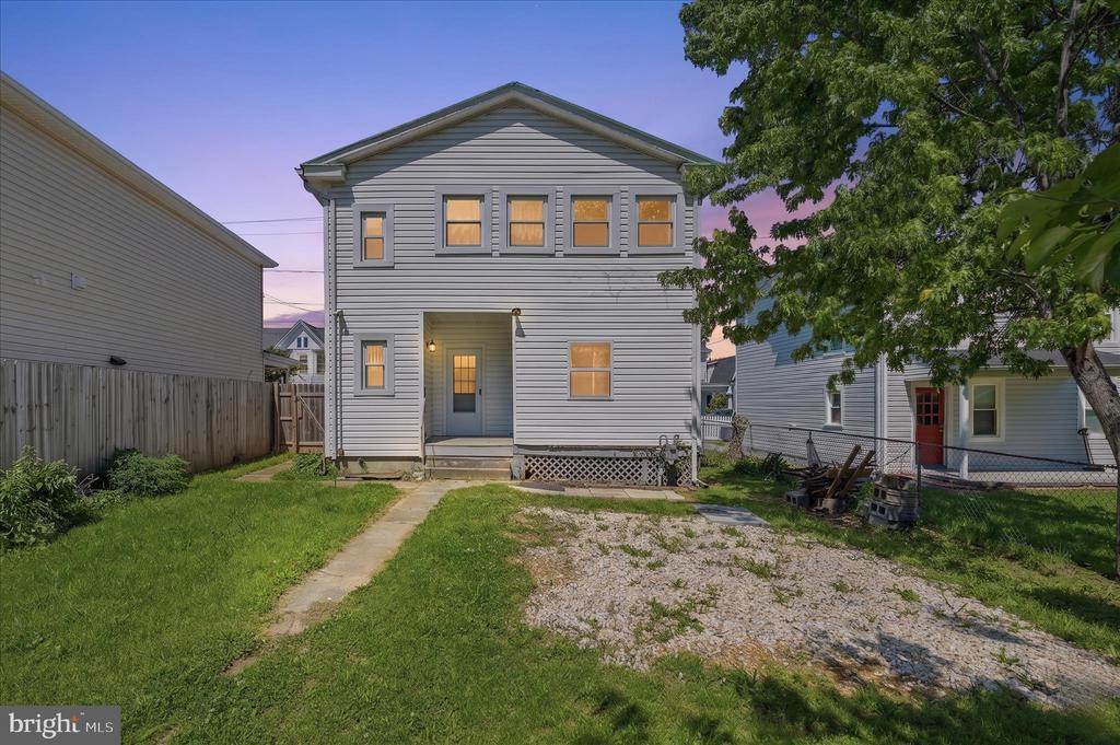 406 HIGHLAND AVENUE