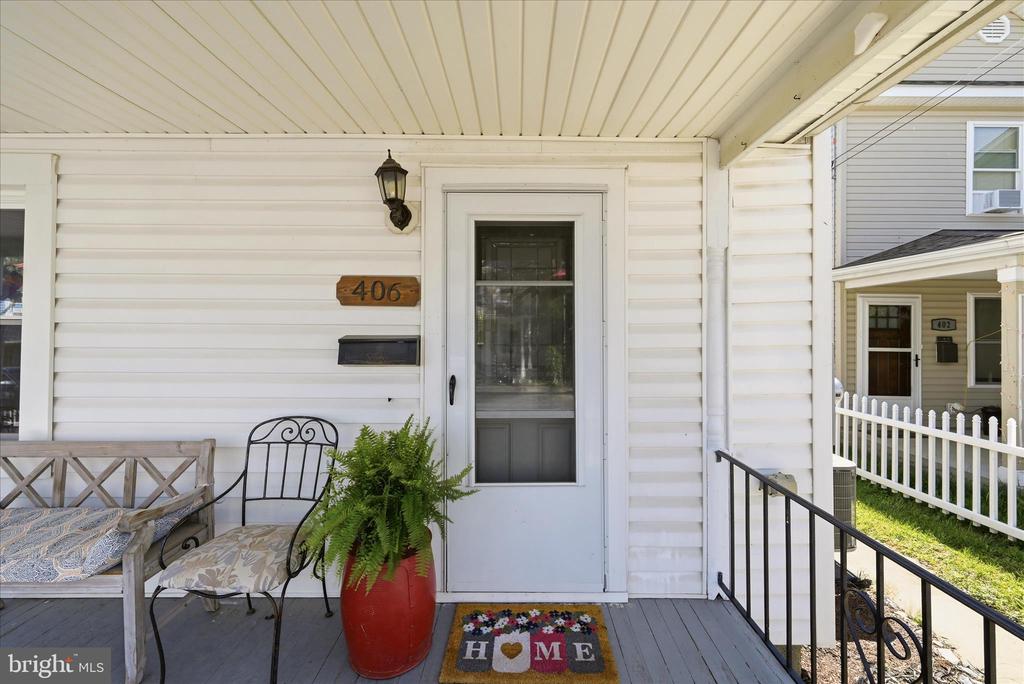 406 HIGHLAND AVENUE