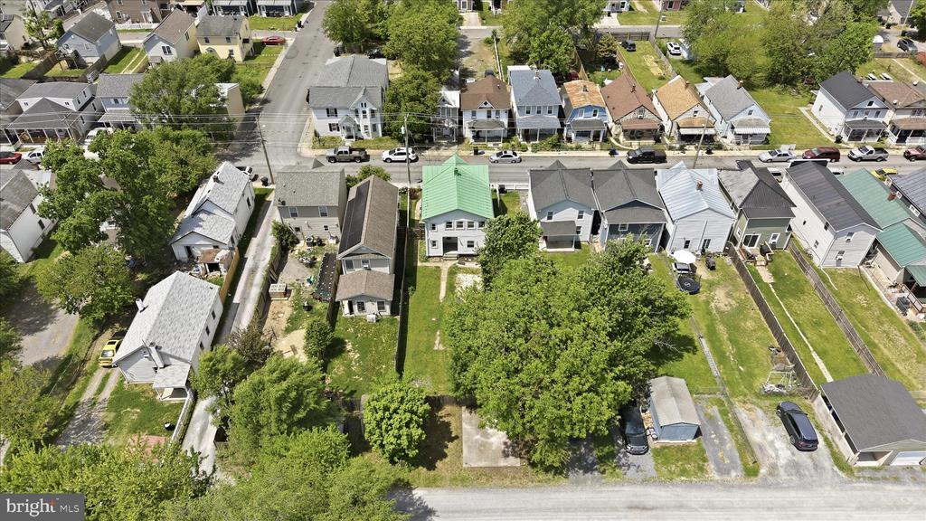 406 HIGHLAND AVENUE