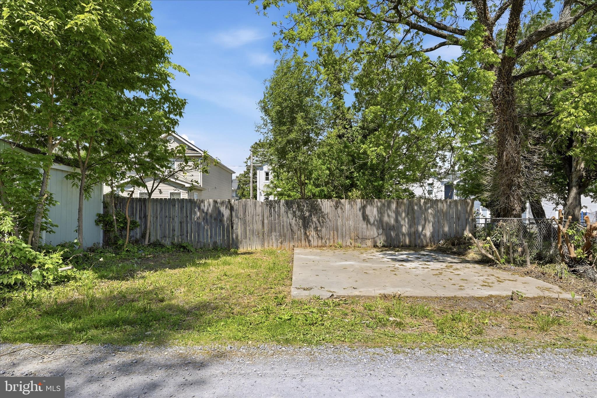 406 HIGHLAND AVENUE