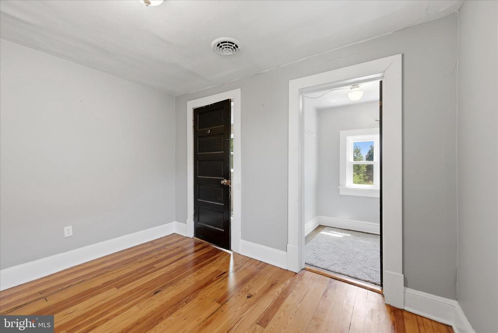 406 HIGHLAND AVENUE