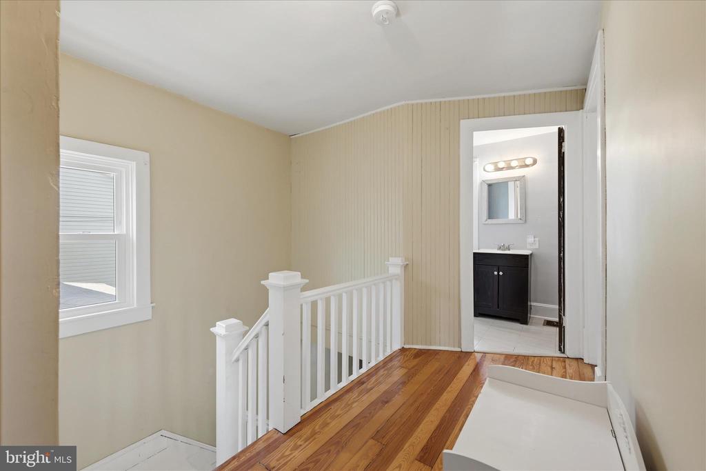 406 HIGHLAND AVENUE