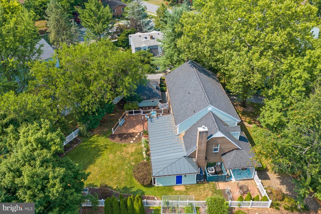 608 BELLVIEW AVENUE