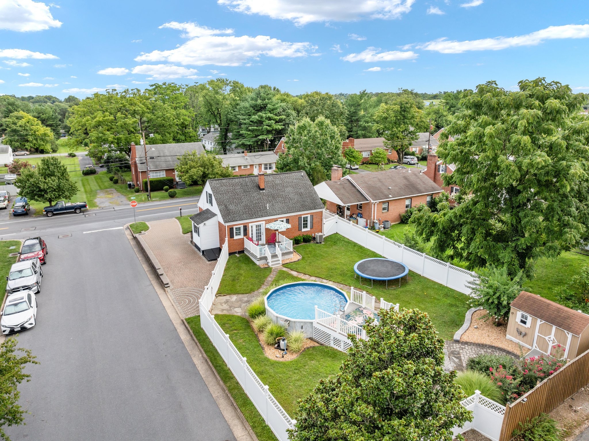153 FOX DRIVE