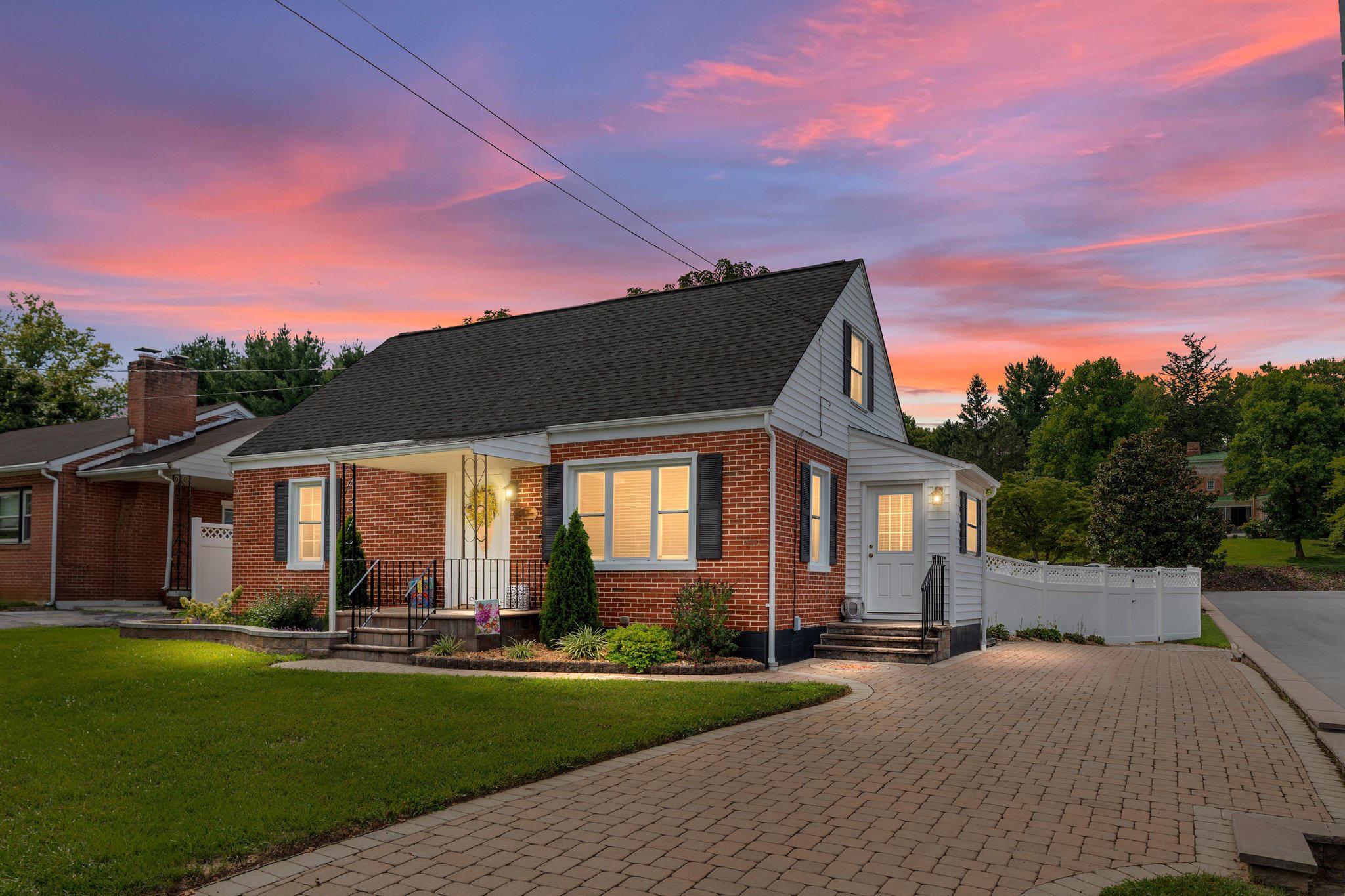 153 FOX DRIVE