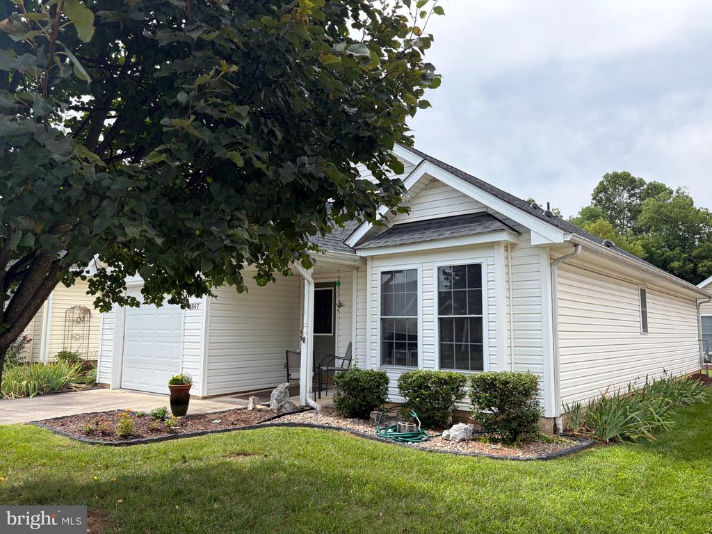 1847 MELVOR LANE