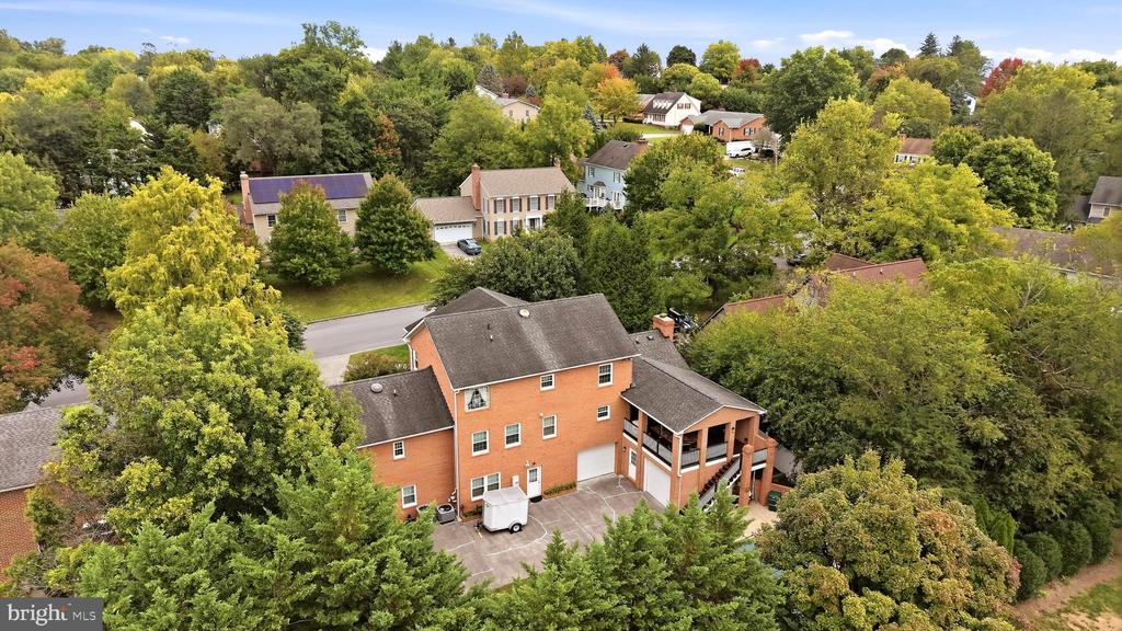 637 TREYS DRIVE