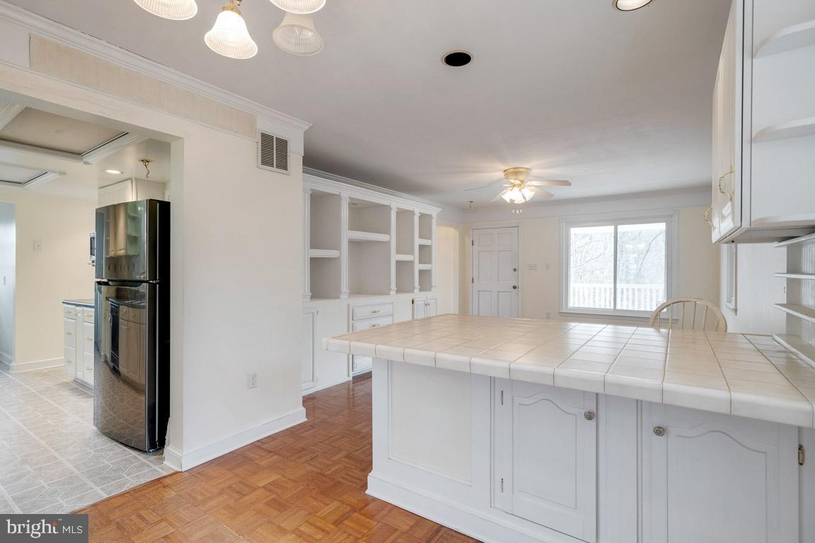 581 Poca Bella DRIVE