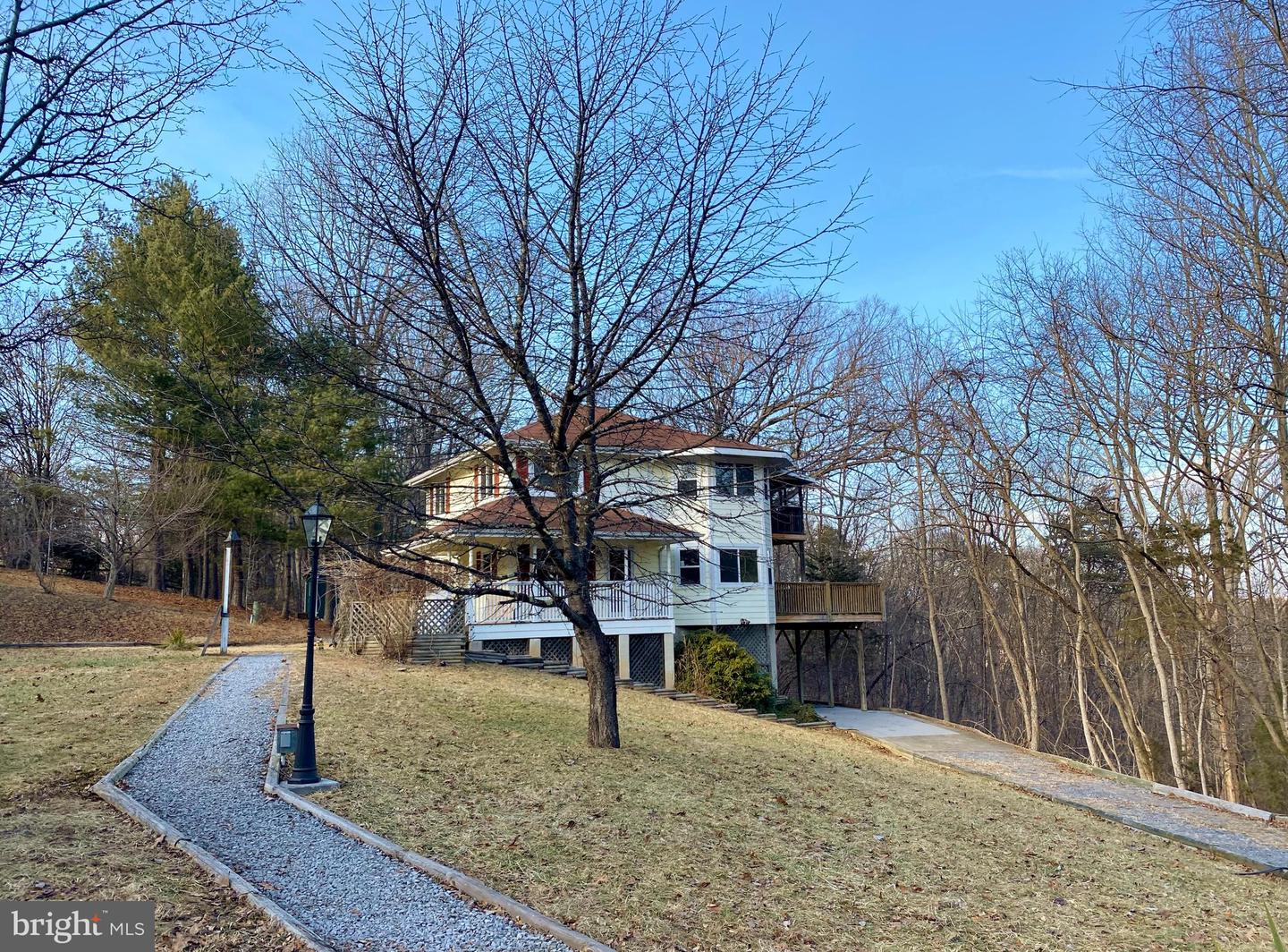 581 Poca Bella DRIVE