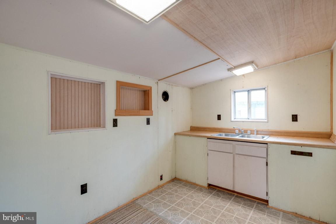581 Poca Bella DRIVE