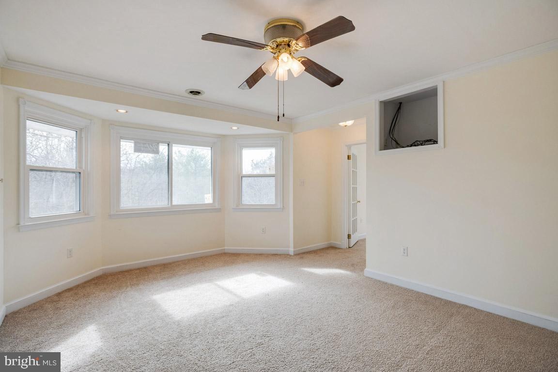 581 Poca Bella DRIVE