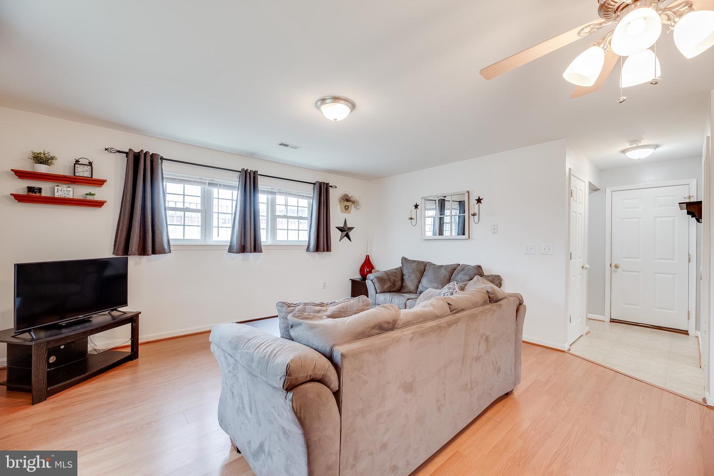 1101 Ewell STREET