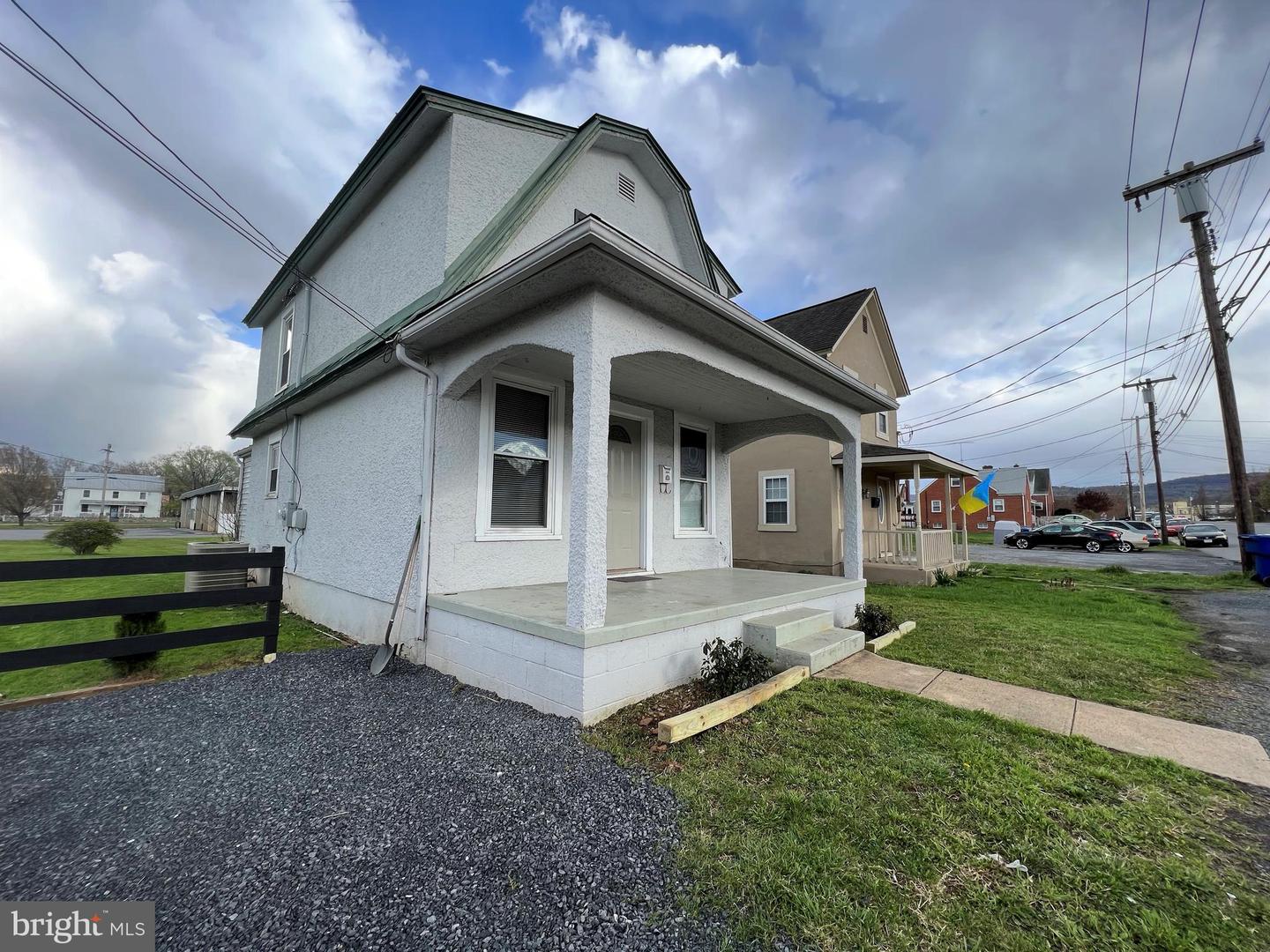 427 Warren AVENUE