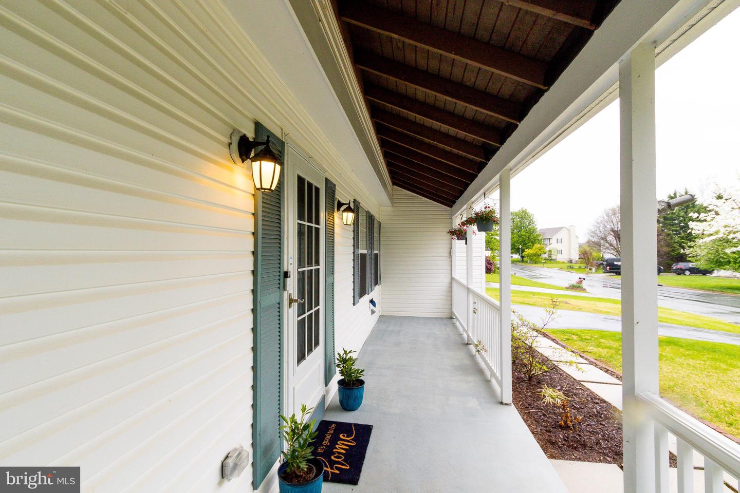 1461 Canterbury ROAD