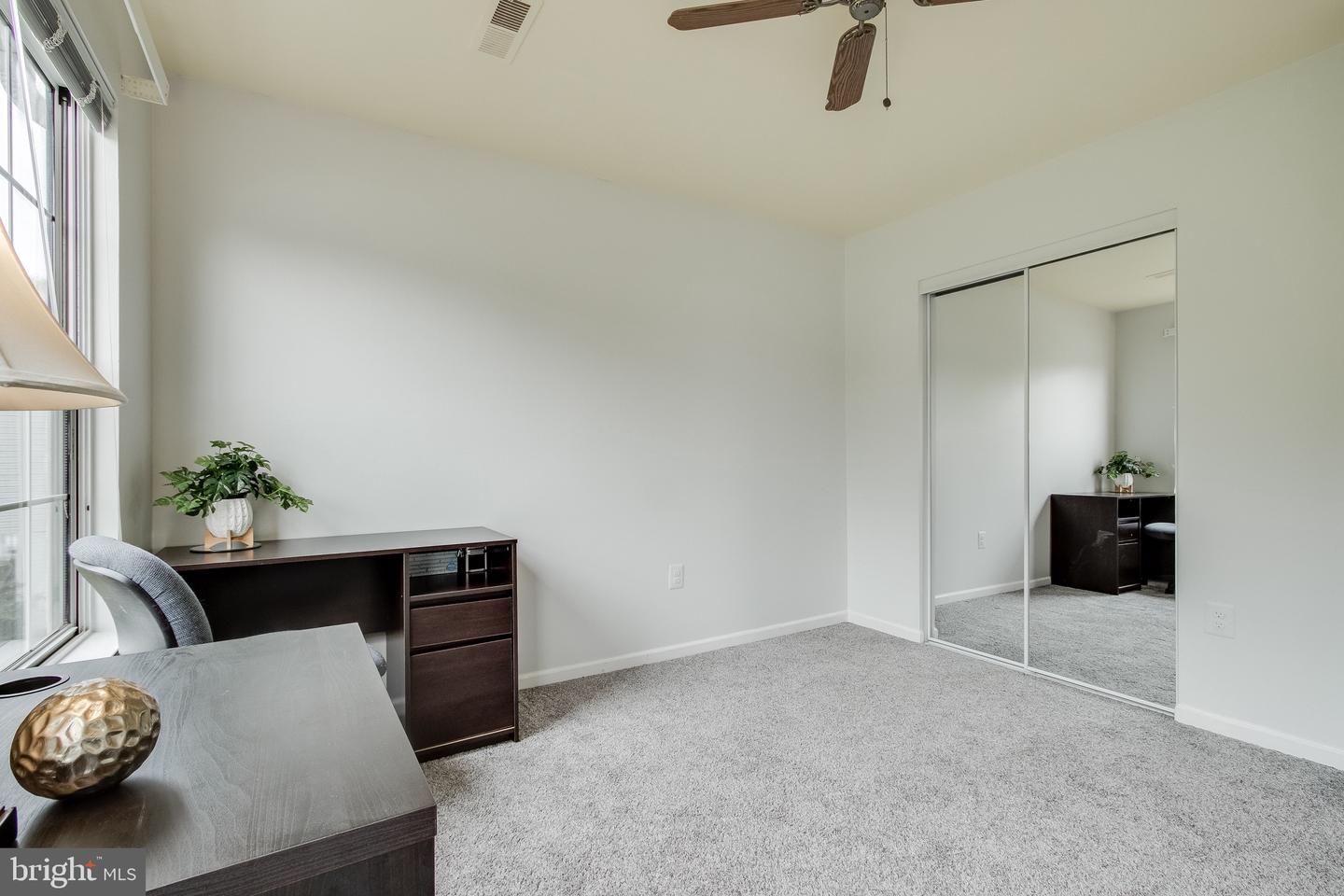 1461 Canterbury ROAD