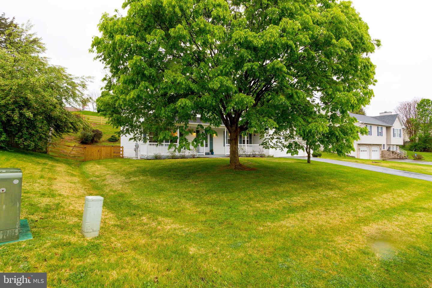 1461 Canterbury ROAD