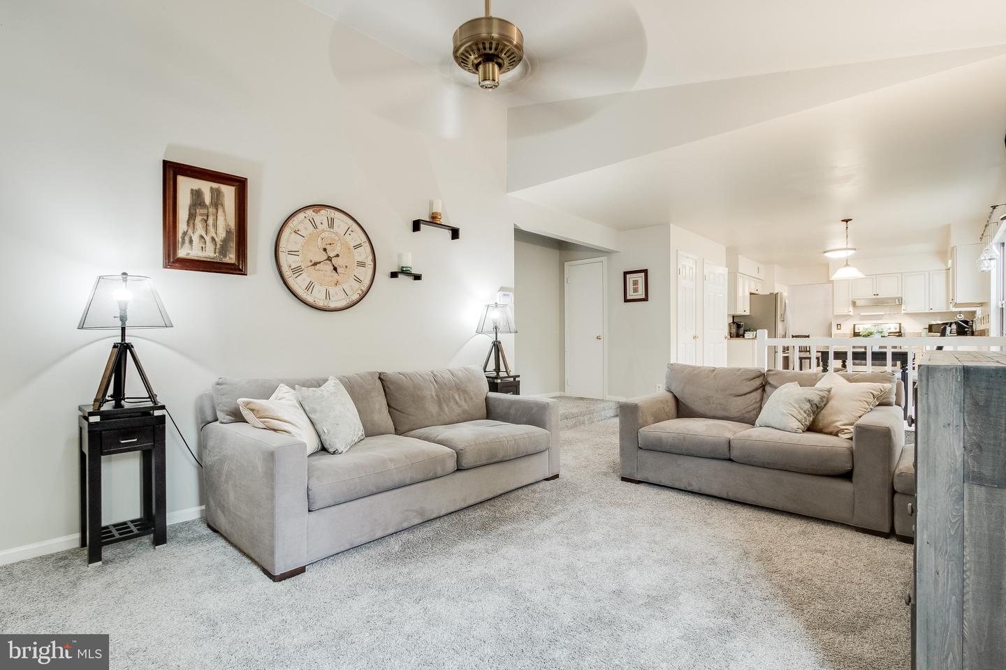 1461 Canterbury ROAD