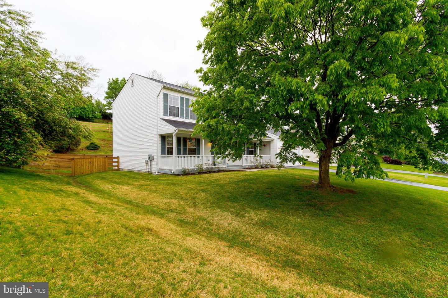 1461 Canterbury ROAD