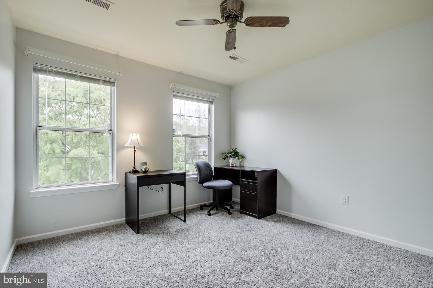 1461 Canterbury ROAD