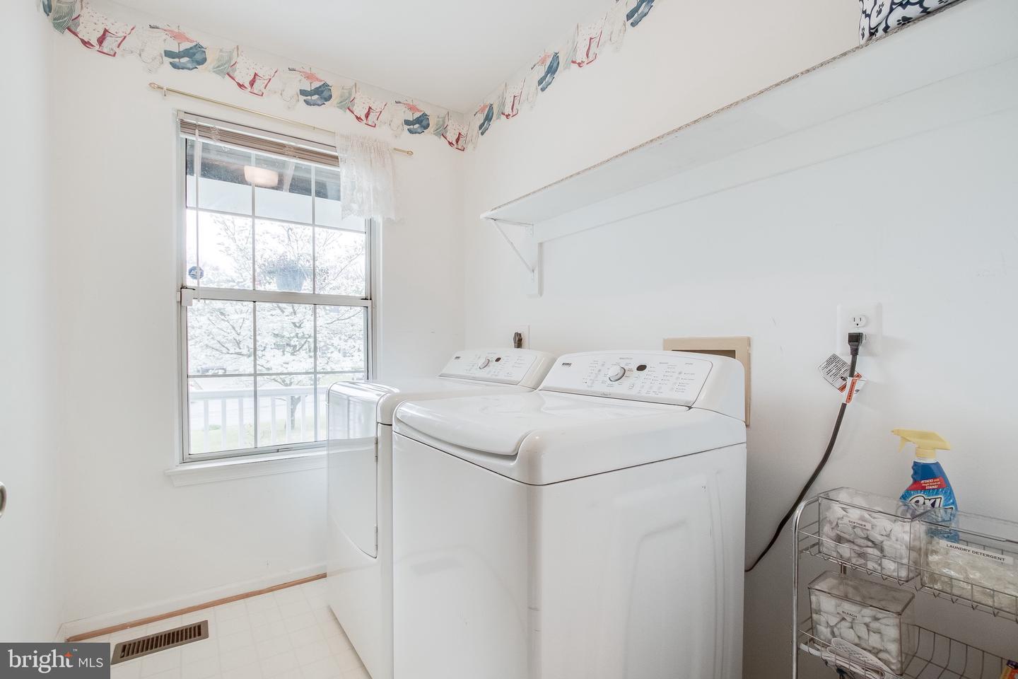 1461 Canterbury ROAD