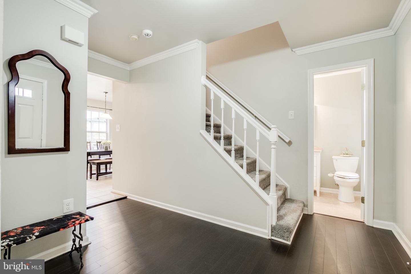 1461 Canterbury ROAD