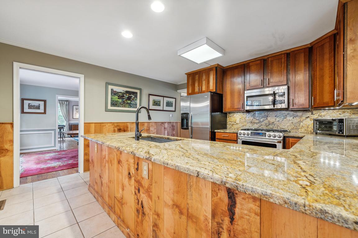 3796 Rockland ROAD