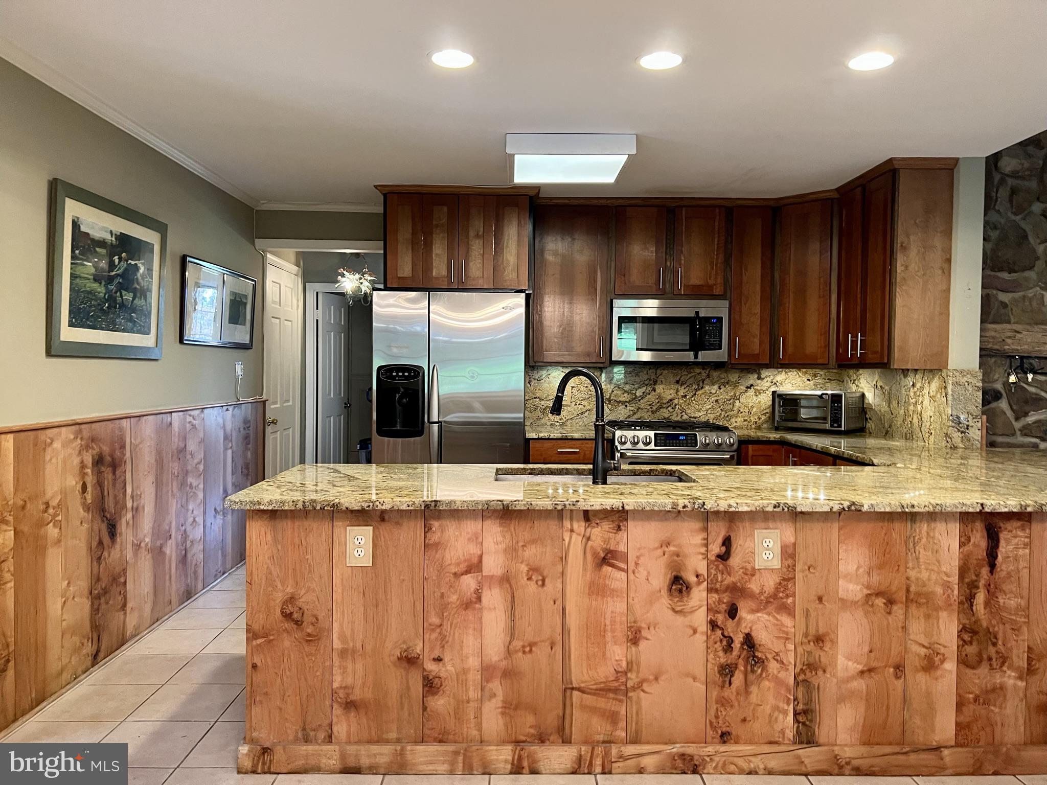 3796 Rockland ROAD