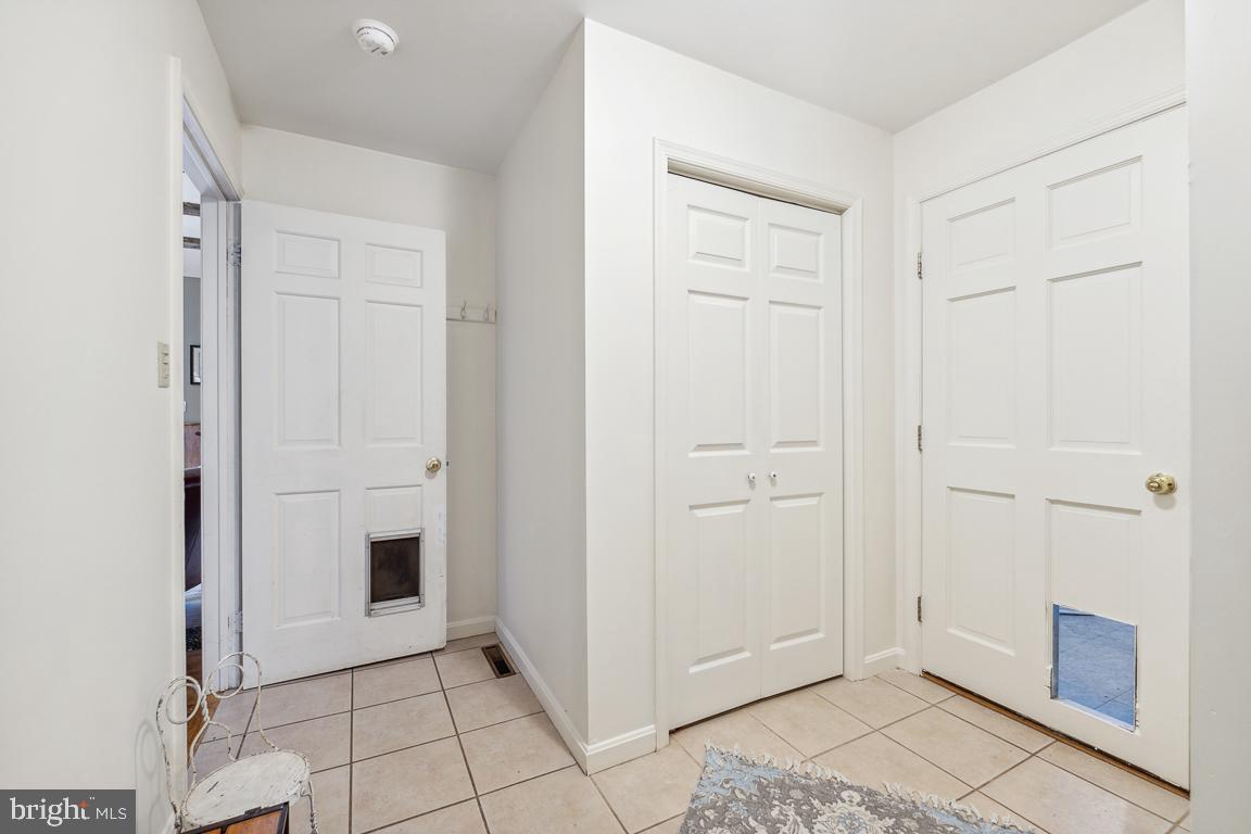 3796 Rockland ROAD