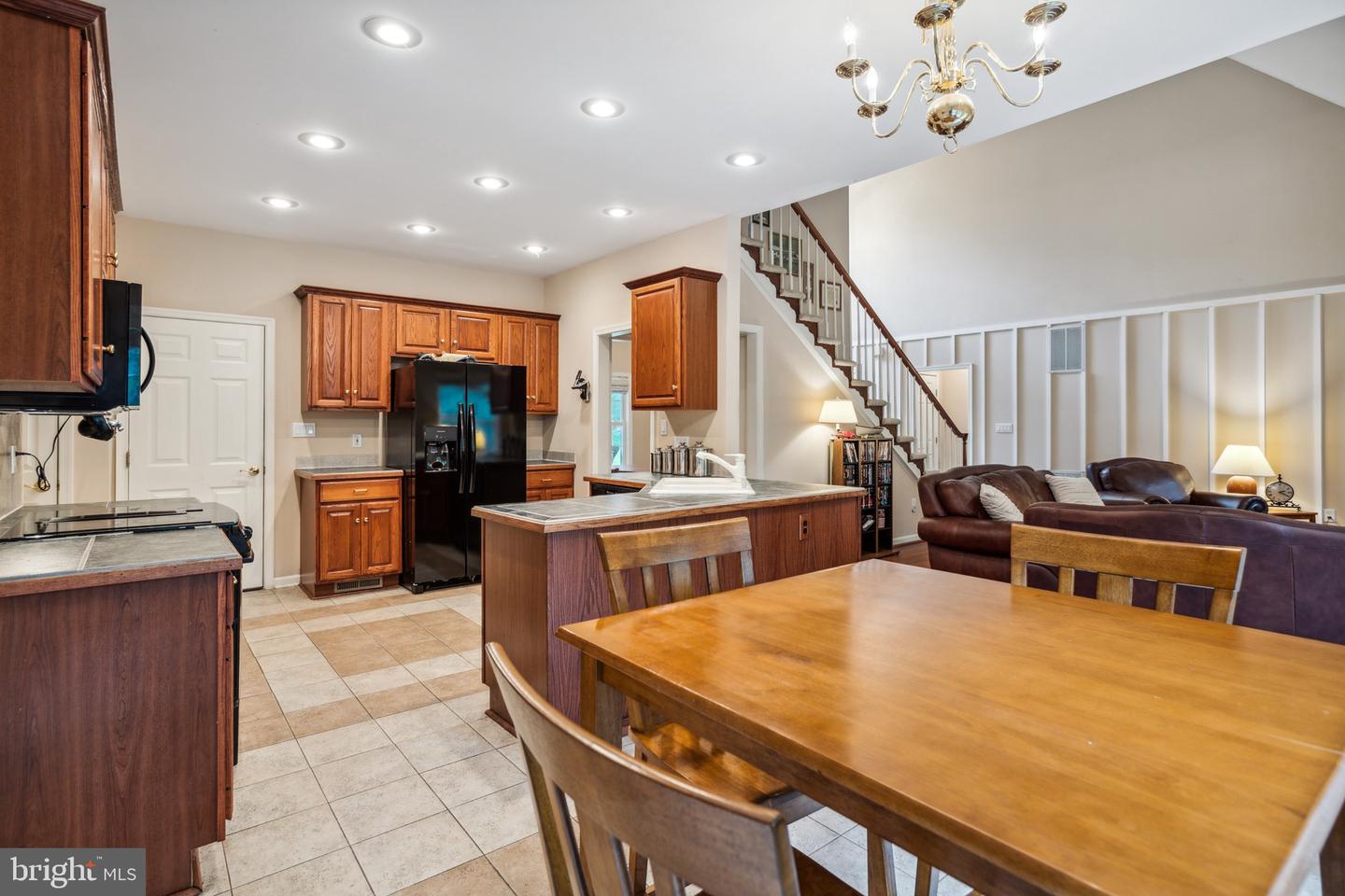 335 Amherst DRIVE
